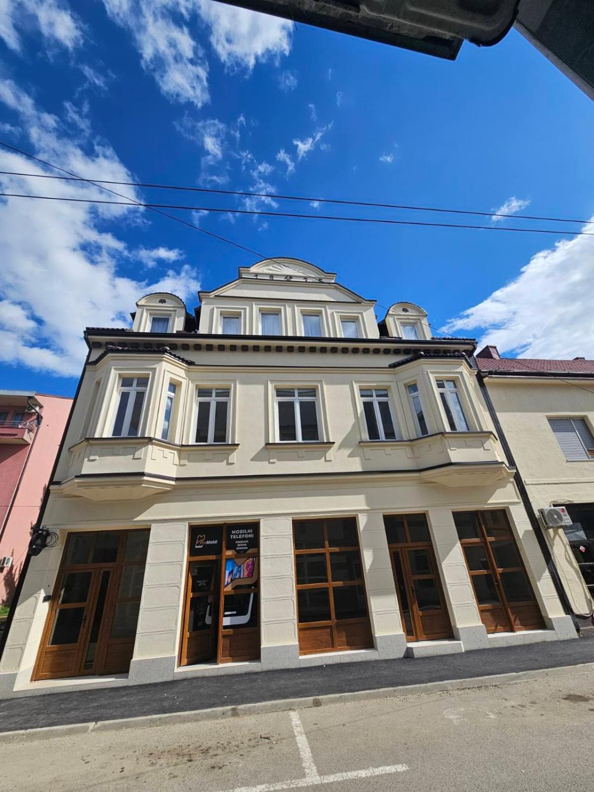 Mrakovica 1935 Appartement Prijedor Buitenkant foto