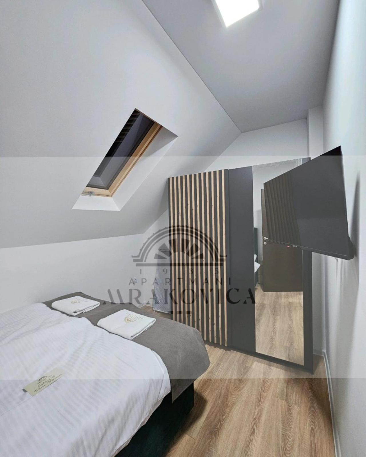 Mrakovica 1935 Appartement Prijedor Buitenkant foto